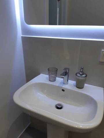 Фото номера Апартаменты с 1 спальней Апартаменты Brand new studio appartament near Riga airport г. Марупе 55